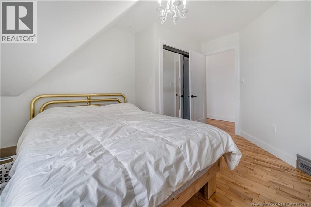 256 Foulem, Caraquet, New Brunswick  E1W 1A4 - Photo 26 - NB127963