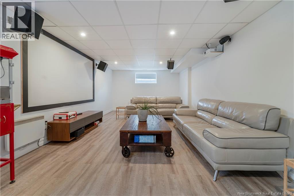 256 Foulem, Caraquet, New Brunswick  E1W 1A4 - Photo 29 - NB127963