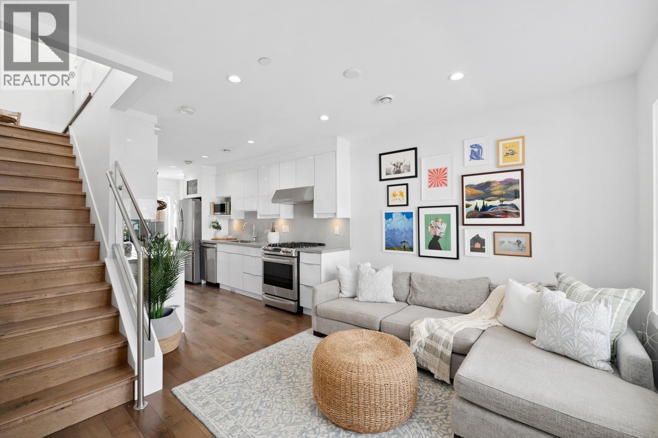2248 Grant Street, Vancouver, British Columbia  V5L 2Z7 - Photo 6 - R3059487