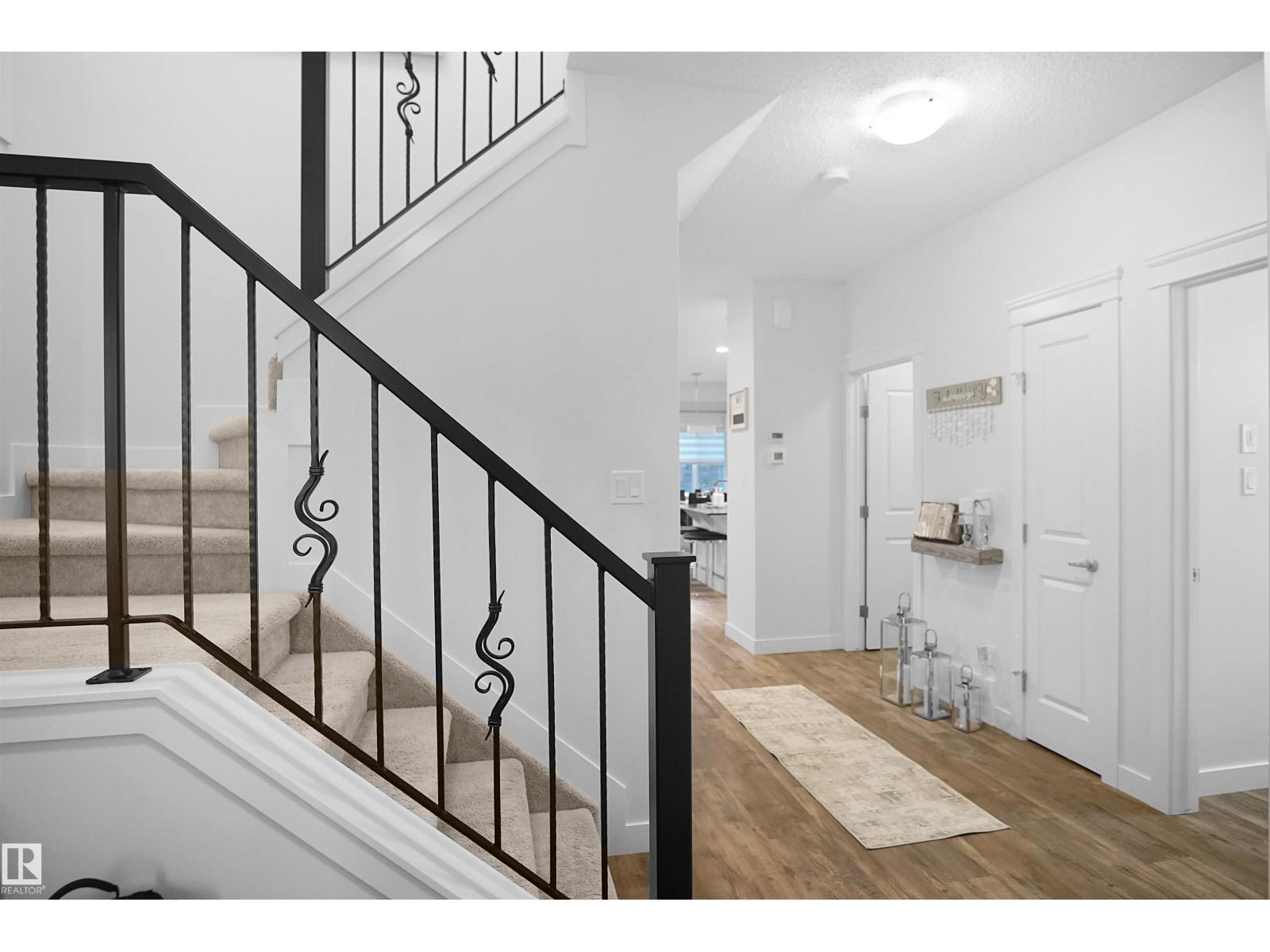 4112 171 Av Nw, Edmonton, Alberta  T5Y 0Z3 - Photo 4 - E4463048