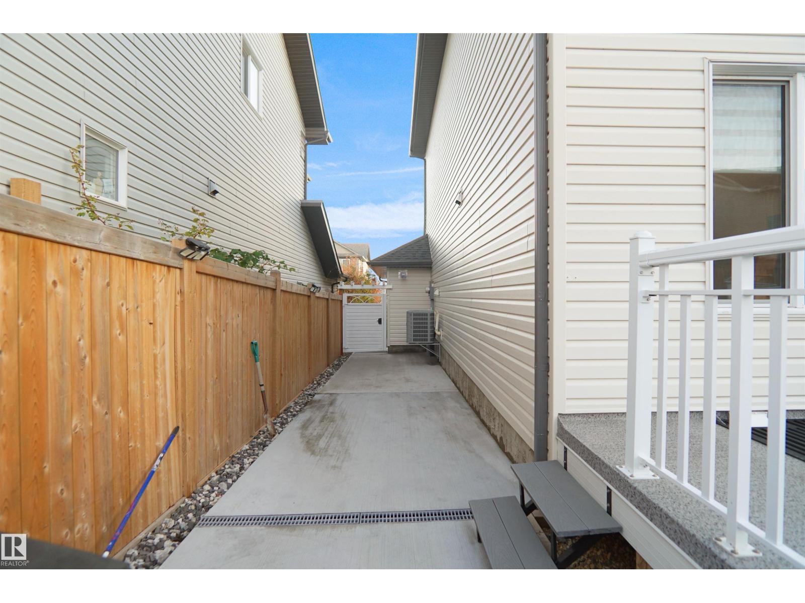 4112 171 Av Nw, Edmonton, Alberta  T5Y 0Z3 - Photo 43 - E4463048