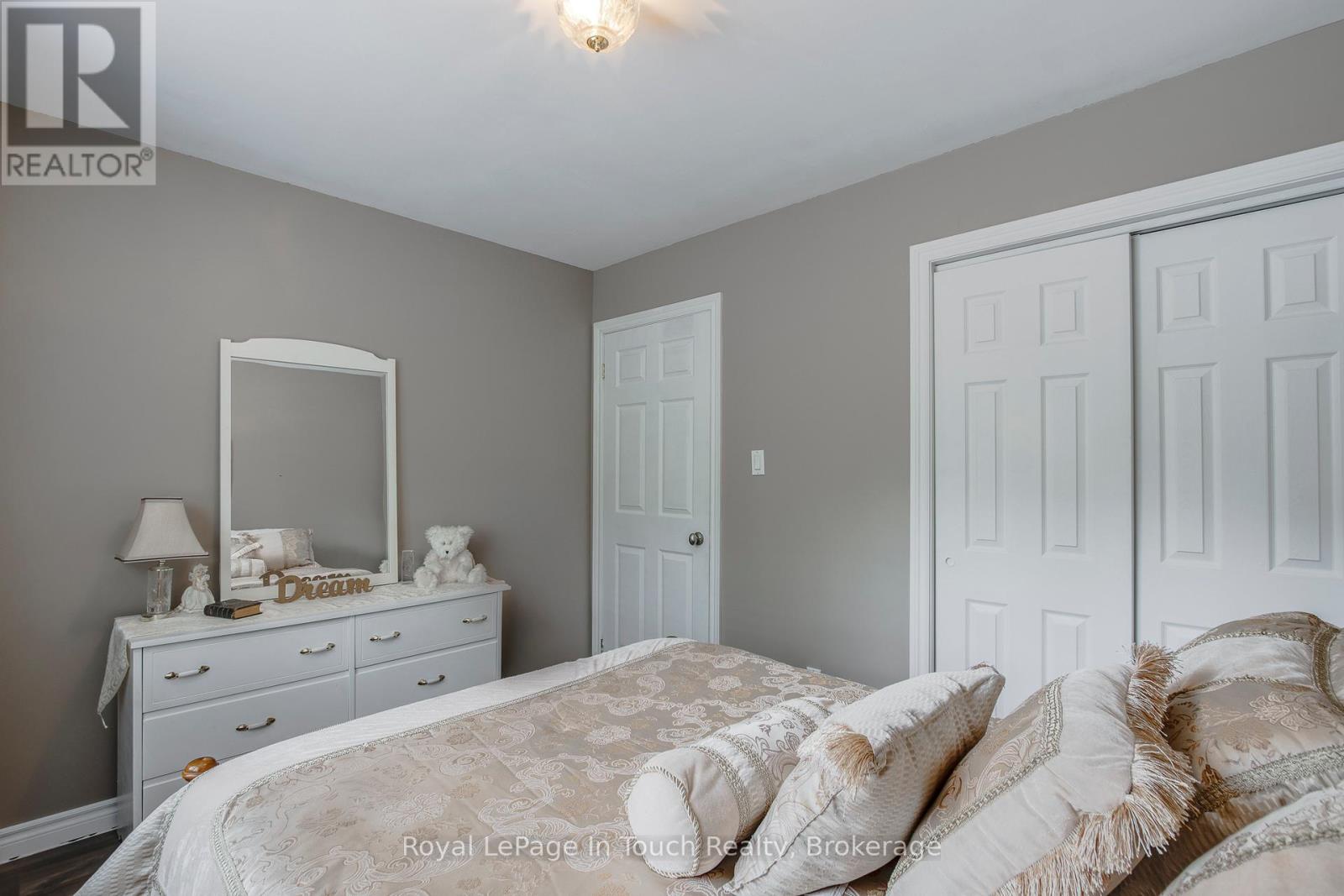 59 Stocco Circle, Tiny, Ontario  L0L 2T0 - Photo 23 - S12476073