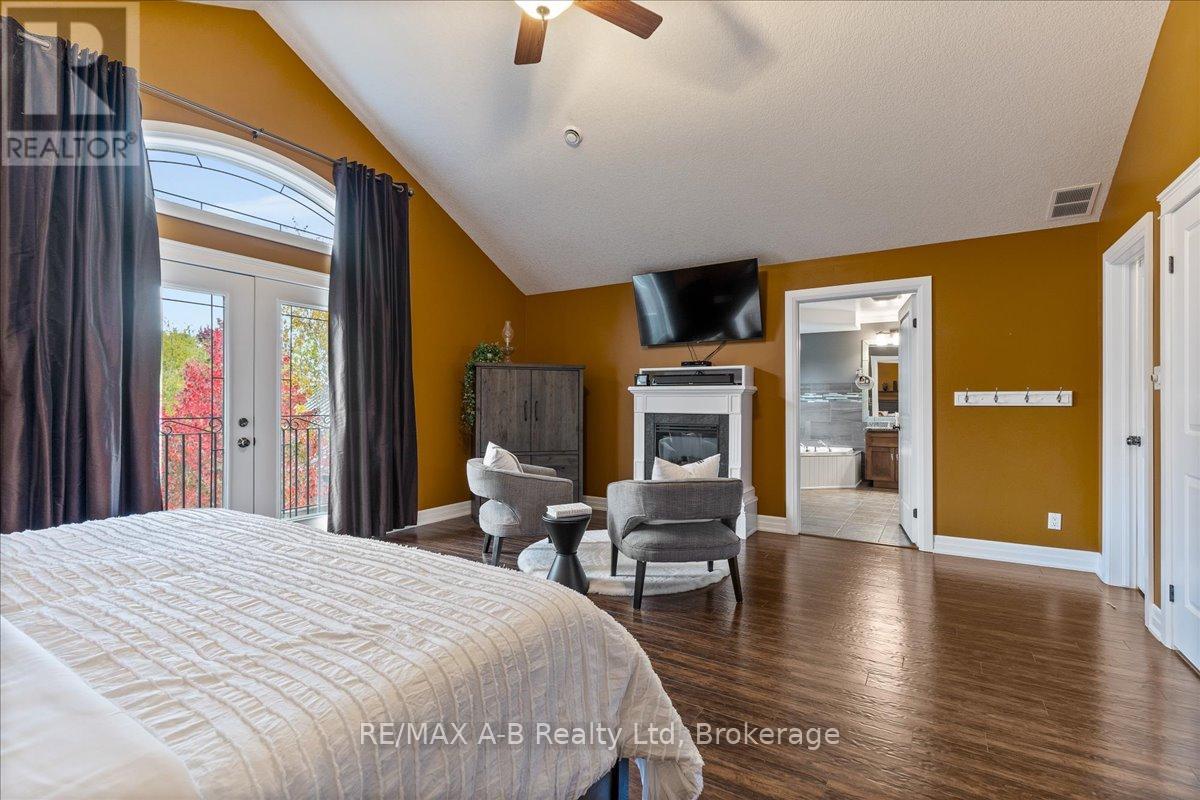 151 Huron Road, Perth South (Sebringville), Ontario  N0K 1X0 - Photo 32 - X12476130
