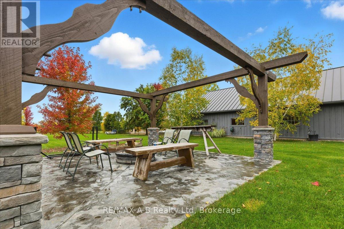 151 Huron Road, Perth South (Sebringville), Ontario  N0K 1X0 - Photo 50 - X12476130