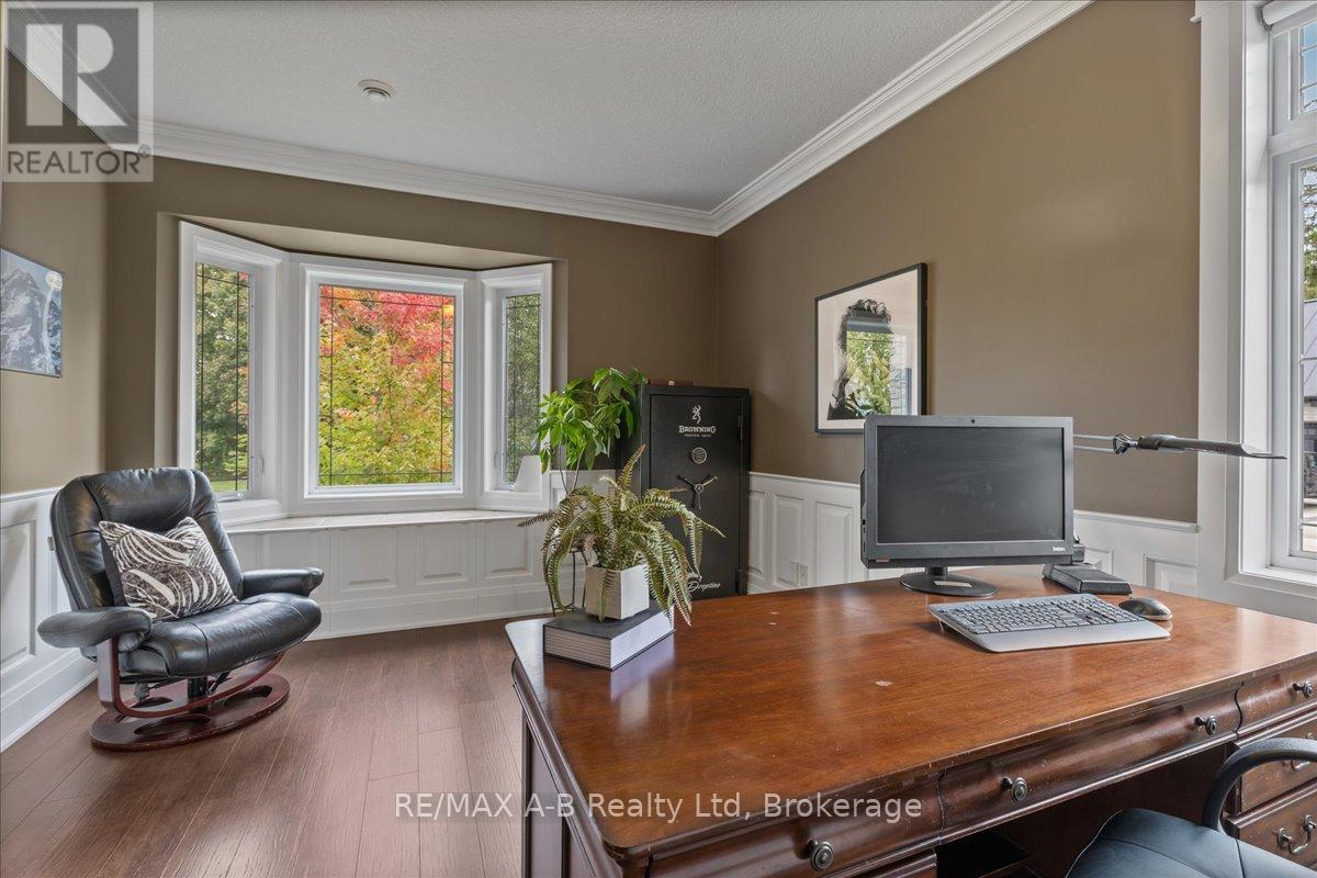 151 Huron Road, Perth South (Sebringville), Ontario  N0K 1X0 - Photo 27 - X12476130