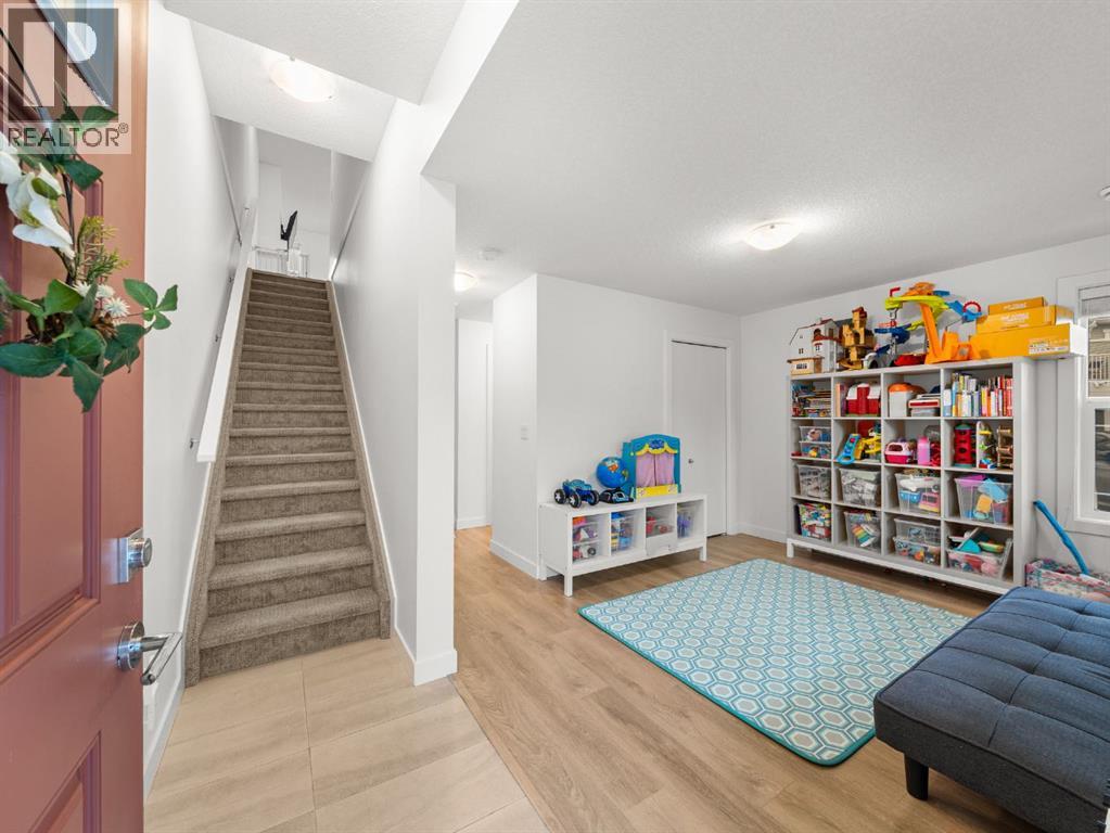 304 Copperstone Manor Se, Calgary, Alberta  T2Z 5G3 - Photo 4 - A2264886
