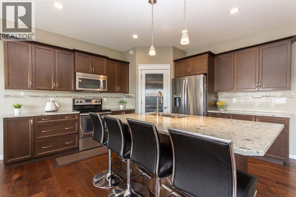 98 Timberstone Way, Red Deer, Alberta  T4P 0N8 - Photo 5 - A2247926