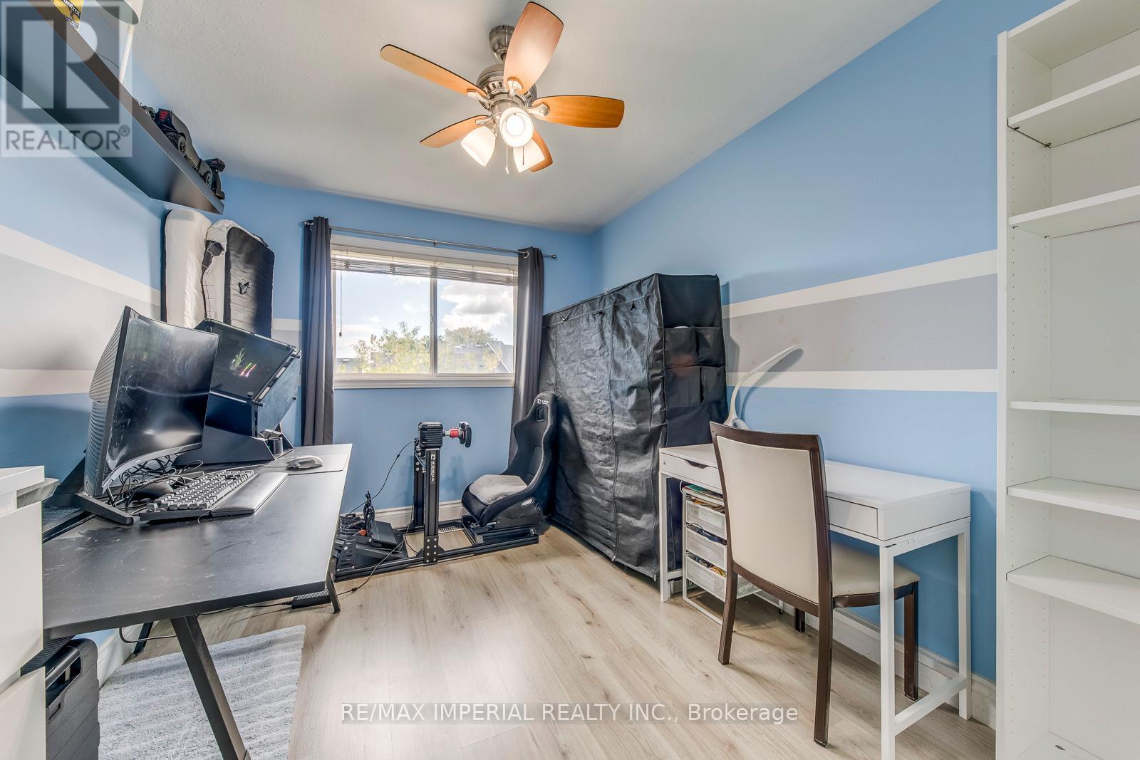 25 - 7 Southside Place, Hamilton (Mountview), Ontario  L9C 7W6 - Photo 32 - X12475302