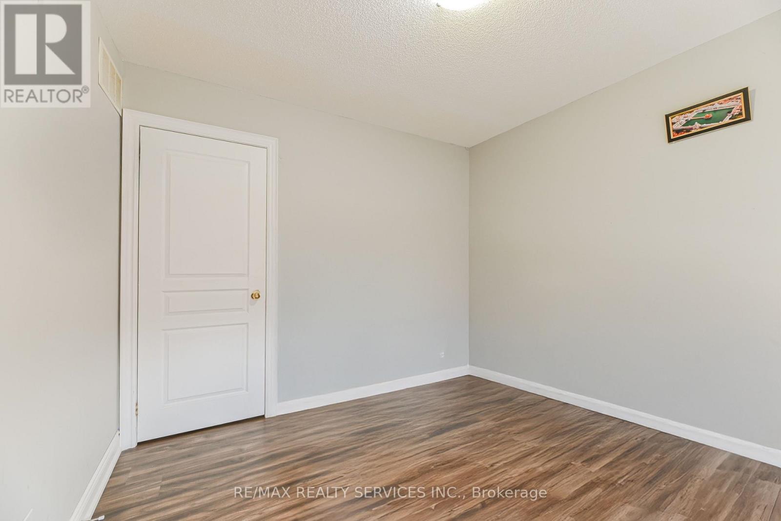 96 Brayshaw Drive, Cambridge, Ontario  N1T 2H5 - Photo 40 - X12475411
