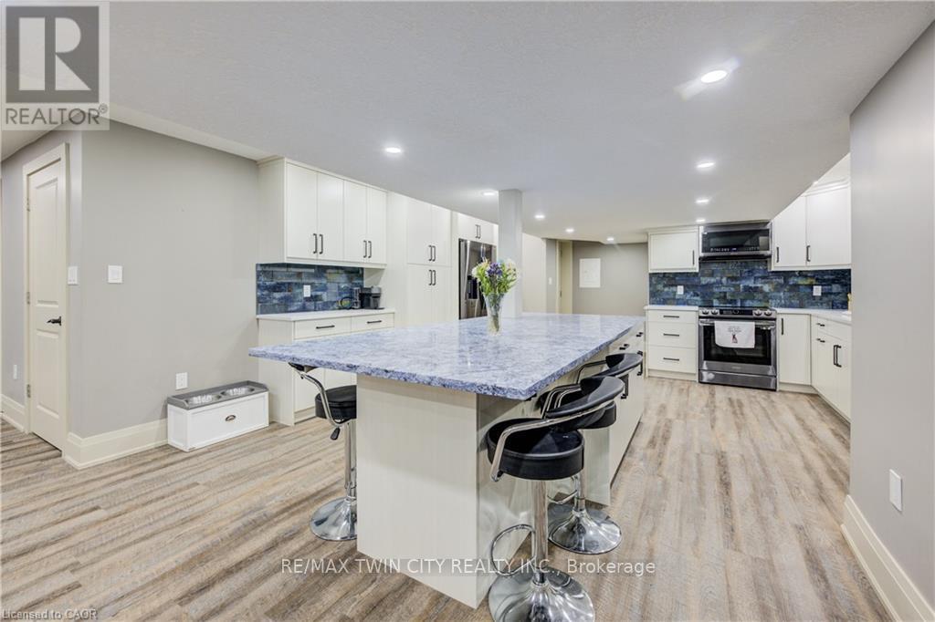 226 Shade Street, Wilmot, Ontario  N3A 4J2 - Photo 31 - X12475418