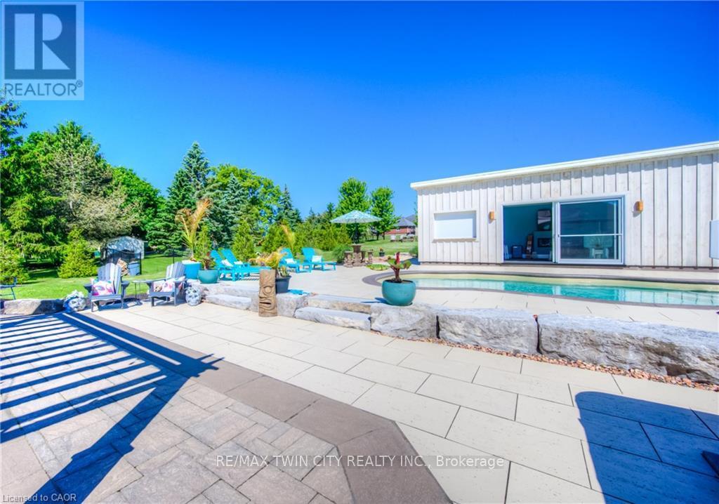 226 Shade Street, Wilmot, Ontario  N3A 4J2 - Photo 44 - X12475418