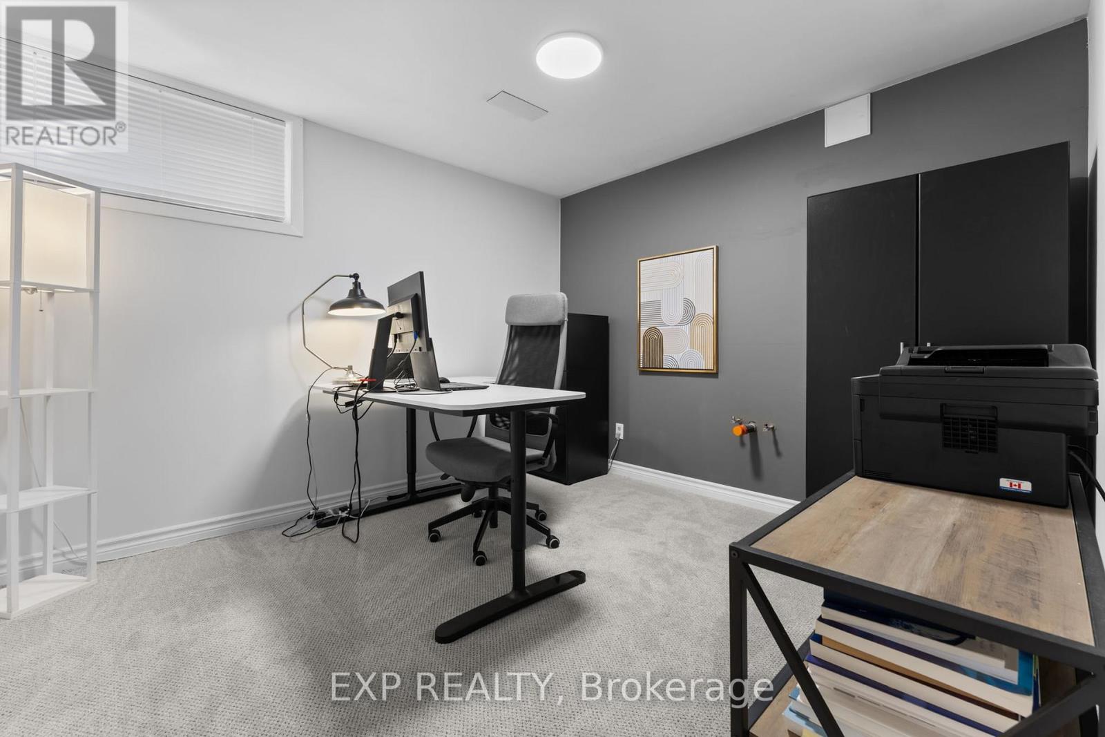 6365 Mcmicking Street, Niagara Falls, Ontario  L2J 1W8 - Photo 32 - X12475461