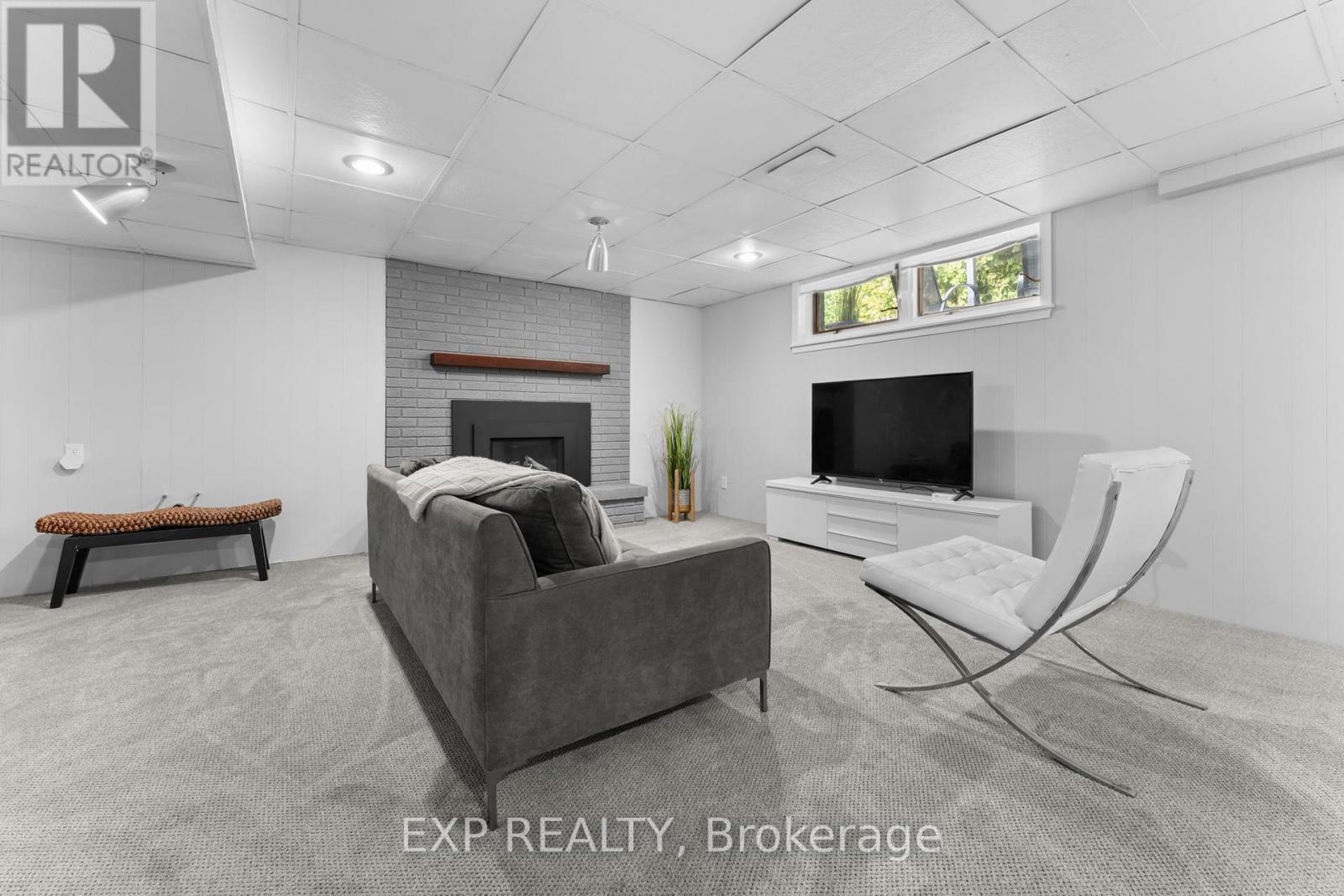 6365 Mcmicking Street, Niagara Falls, Ontario  L2J 1W8 - Photo 33 - X12475461