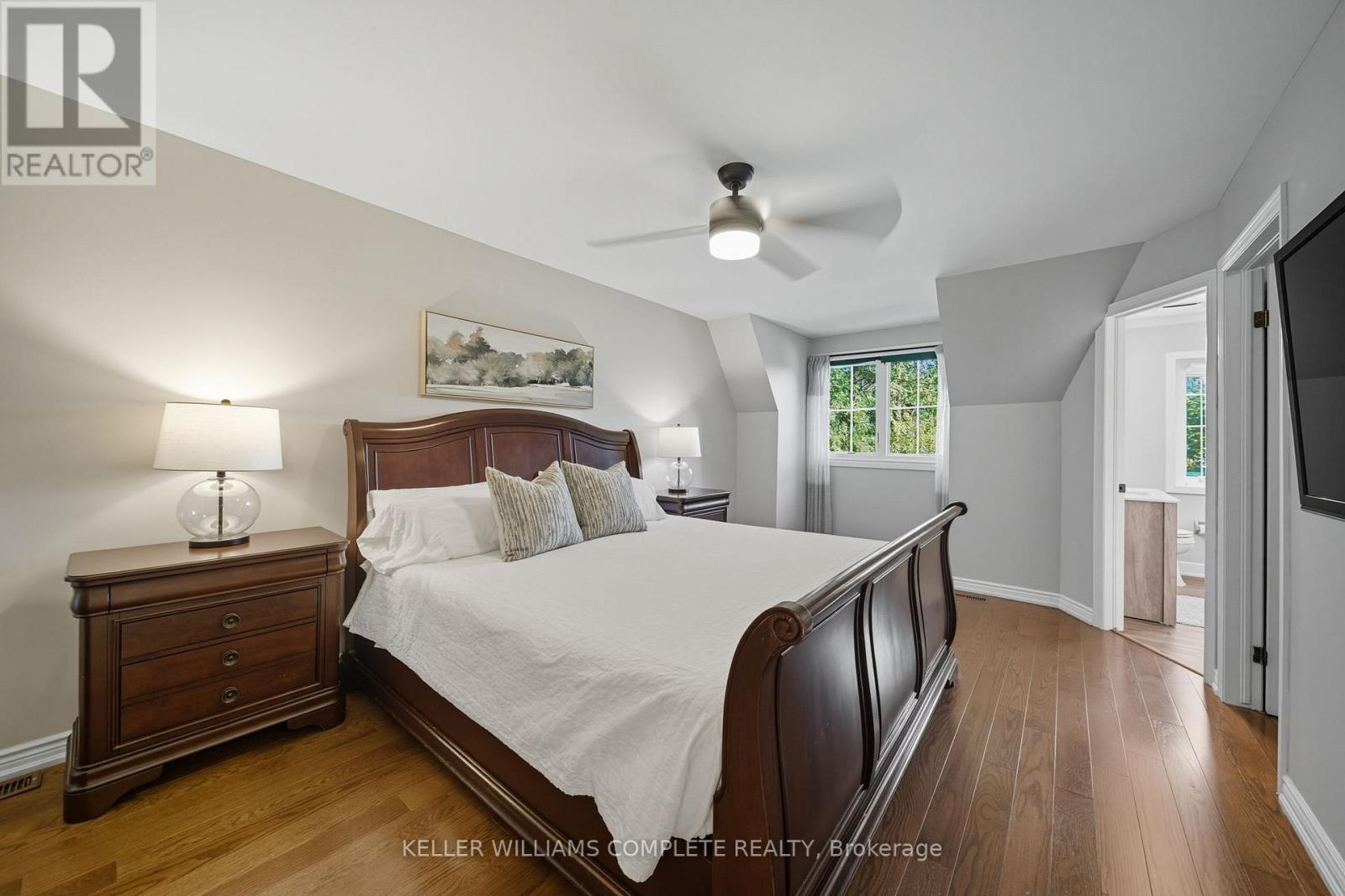 142 Meadowbrook Drive, Hamilton (Ancaster), Ontario  L9G 4S8 - Photo 25 - X12475495