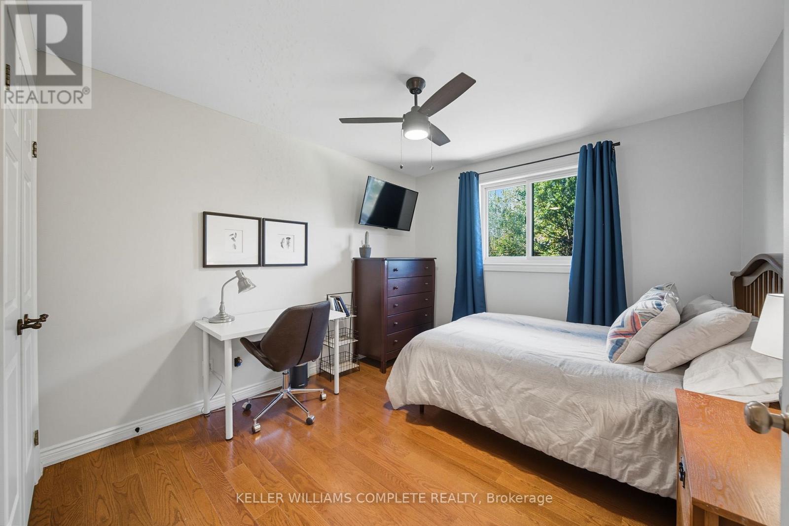 142 Meadowbrook Drive, Hamilton (Ancaster), Ontario  L9G 4S8 - Photo 34 - X12475495