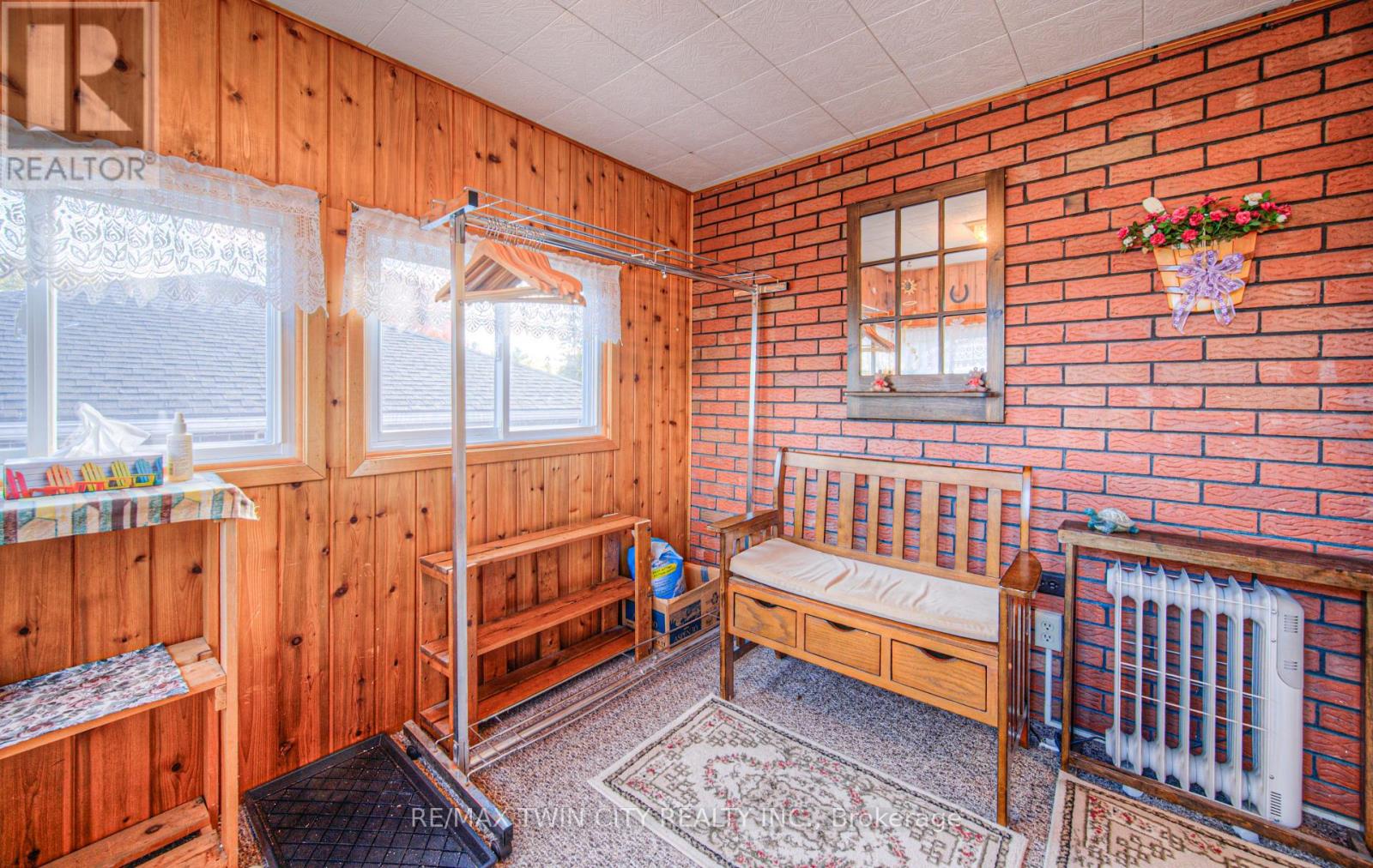 26 Culham Drive, Cambridge, Ontario  N1S 2G8 - Photo 11 - X12475525