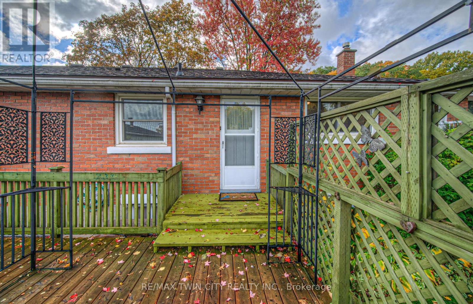 26 Culham Drive, Cambridge, Ontario  N1S 2G8 - Photo 44 - X12475525