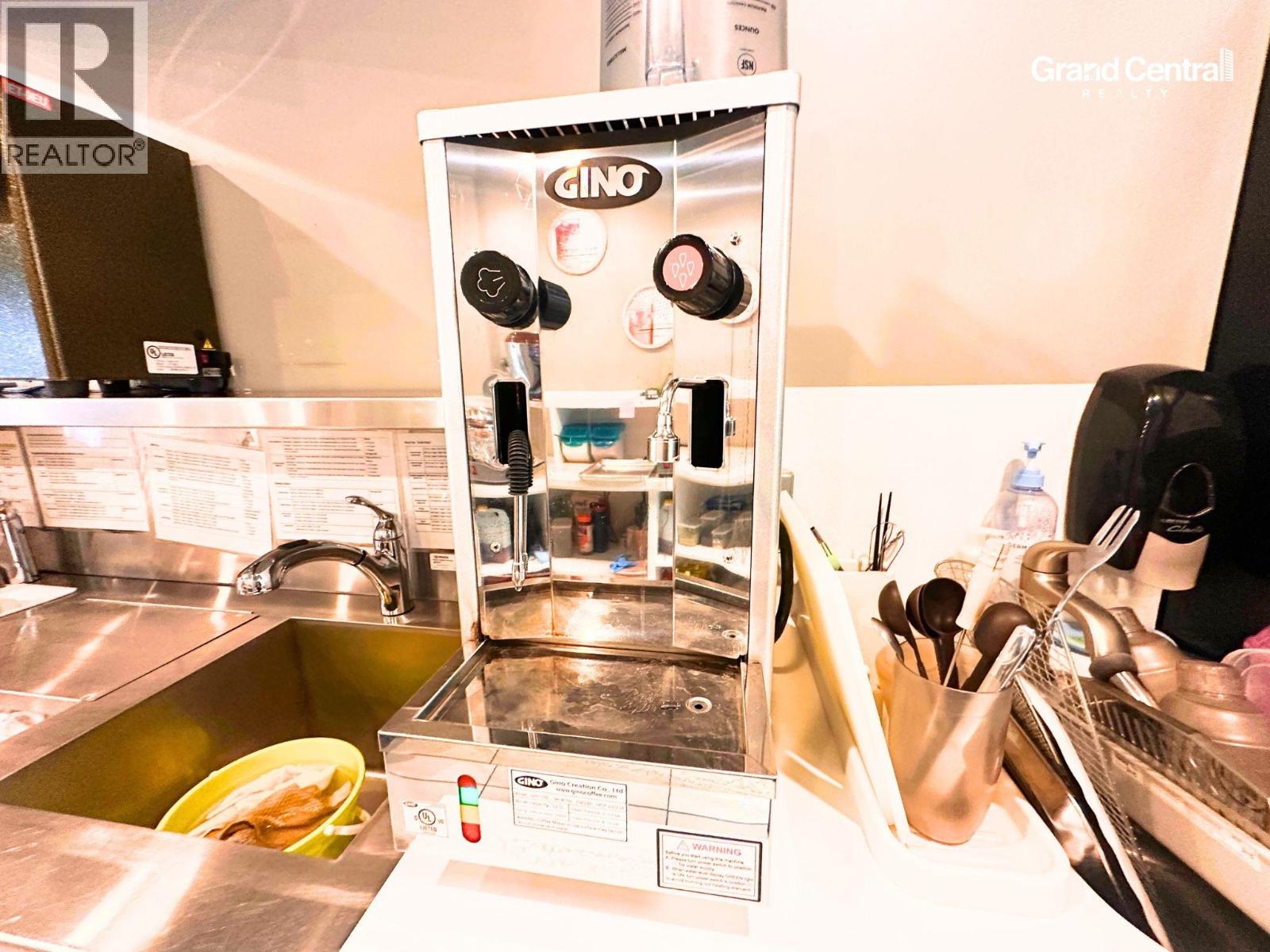 Listing Picture 7 of 13 : 608 W BROADWAY, Vancouver / 溫哥華 - 魯藝地產 Yvonne Lu Group - MLS Medallion Club Member