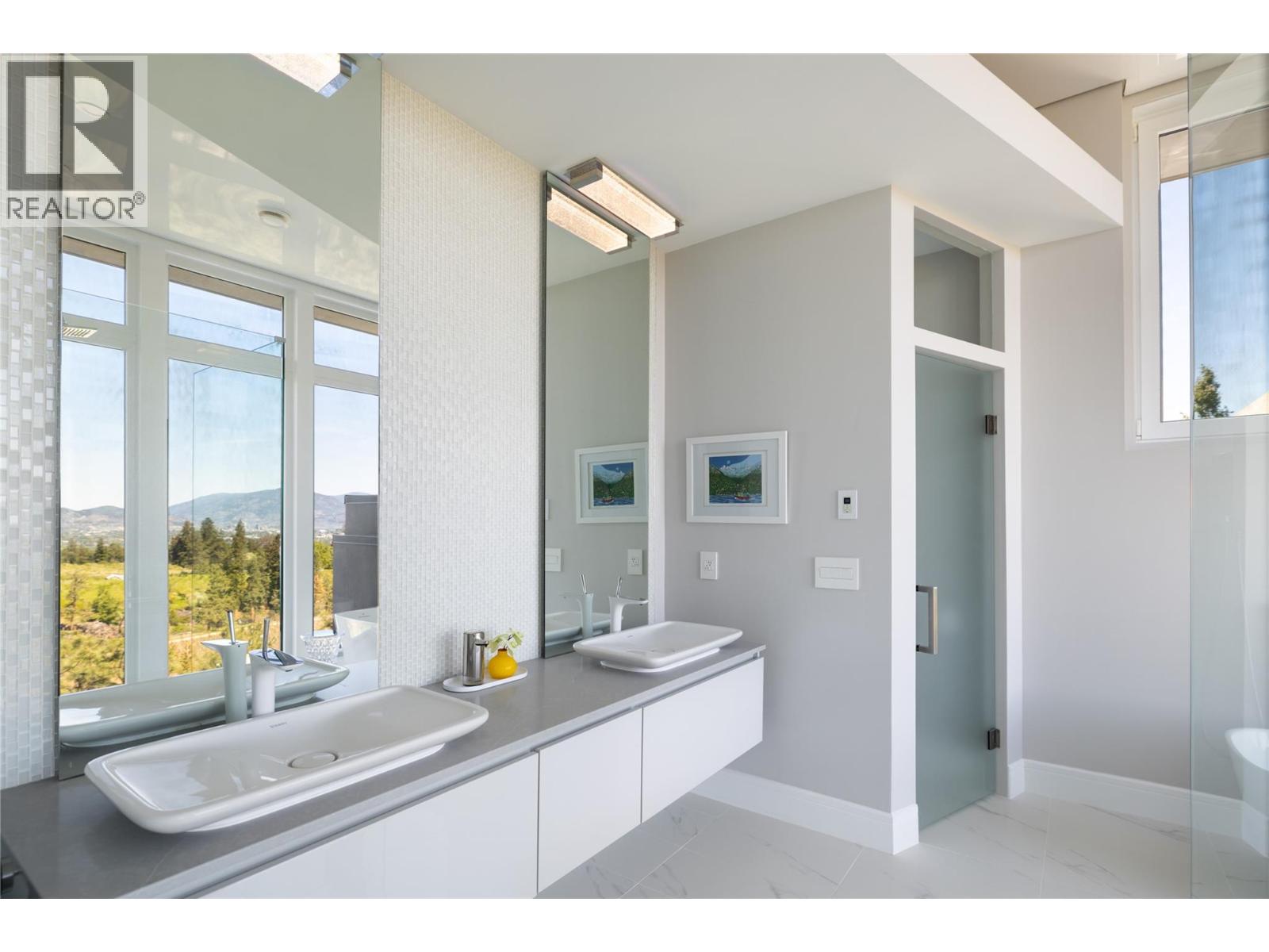 1076 Westpoint Drive Kelowna Photo 36 1076 Westpoint Drive Kelowna Photo 36