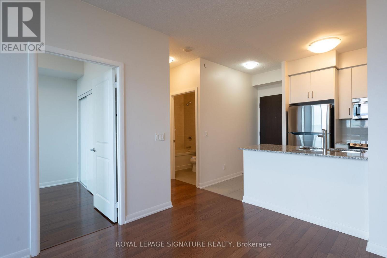 409 - 215 Sherway Gardens Road, Toronto, Ontario  M9C 0A4 - Photo 5 - W12475542