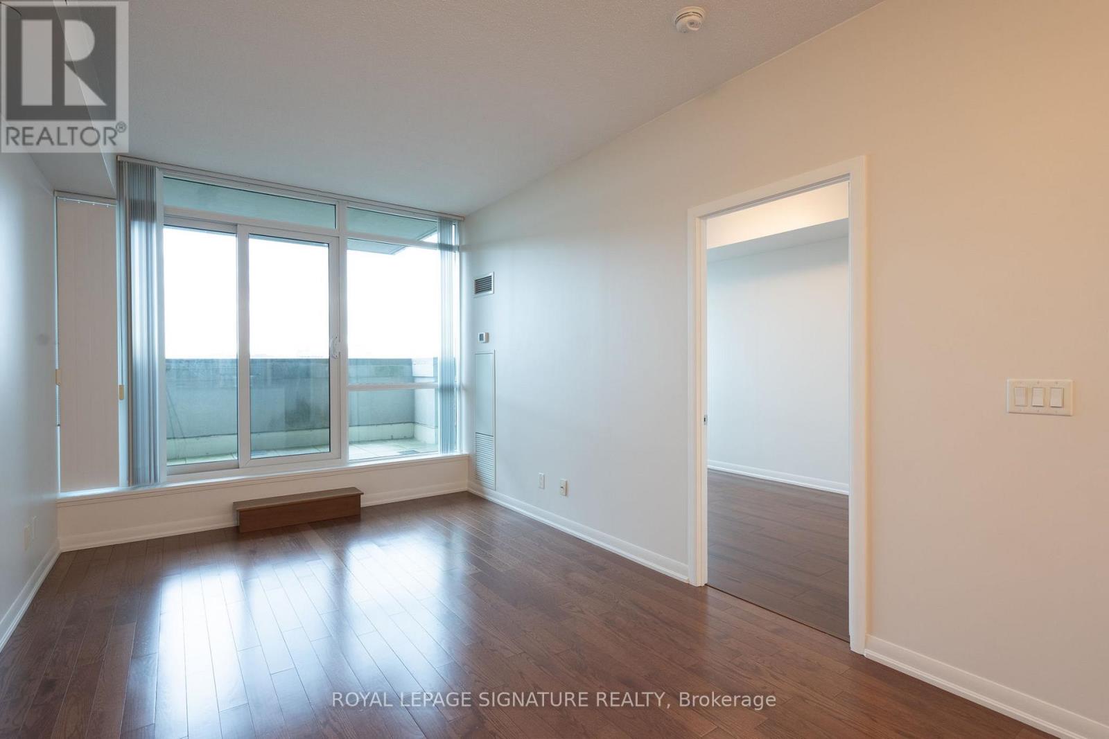 409 - 215 Sherway Gardens Road, Toronto, Ontario  M9C 0A4 - Photo 6 - W12475542