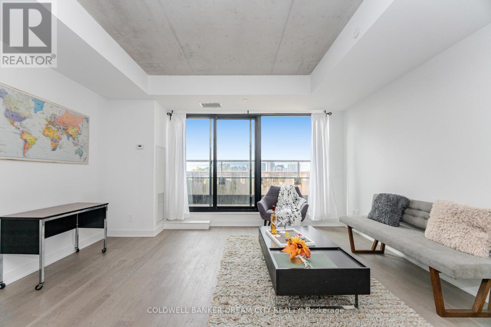 423 - 2720 Dundas Street W, Toronto, Ontario  M6P 1Y2 - Photo 14 - W12475554