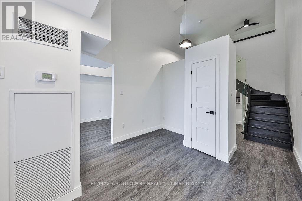 405 - 185 Robinson Street, Oakville, Ontario  L6J 5W7 - Photo 21 - W12475563
