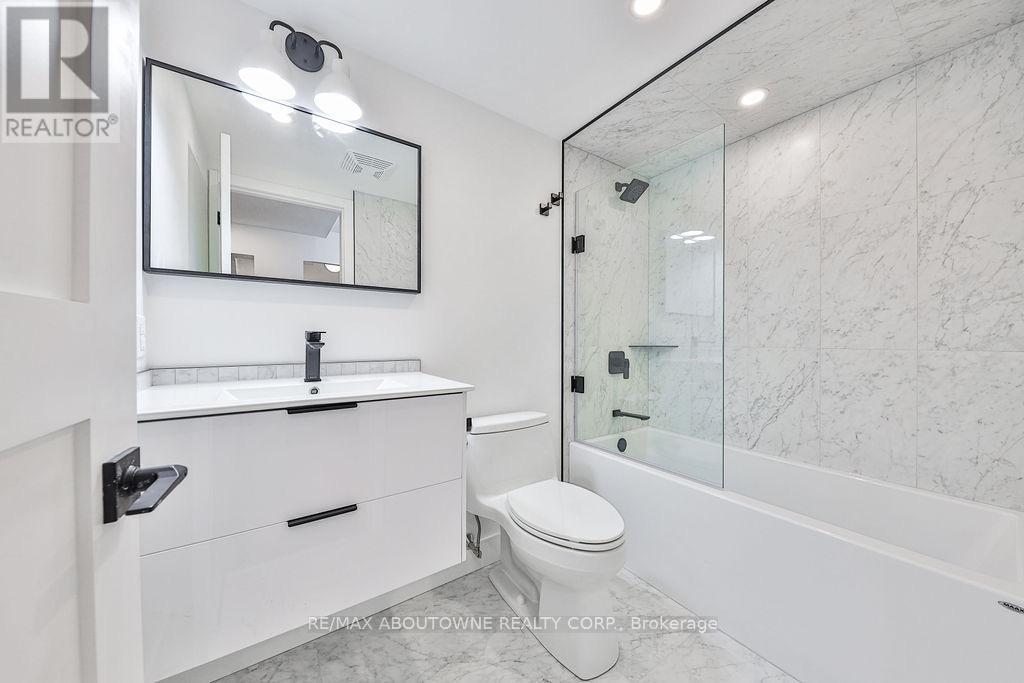 405 - 185 Robinson Street, Oakville, Ontario  L6J 5W7 - Photo 29 - W12475563