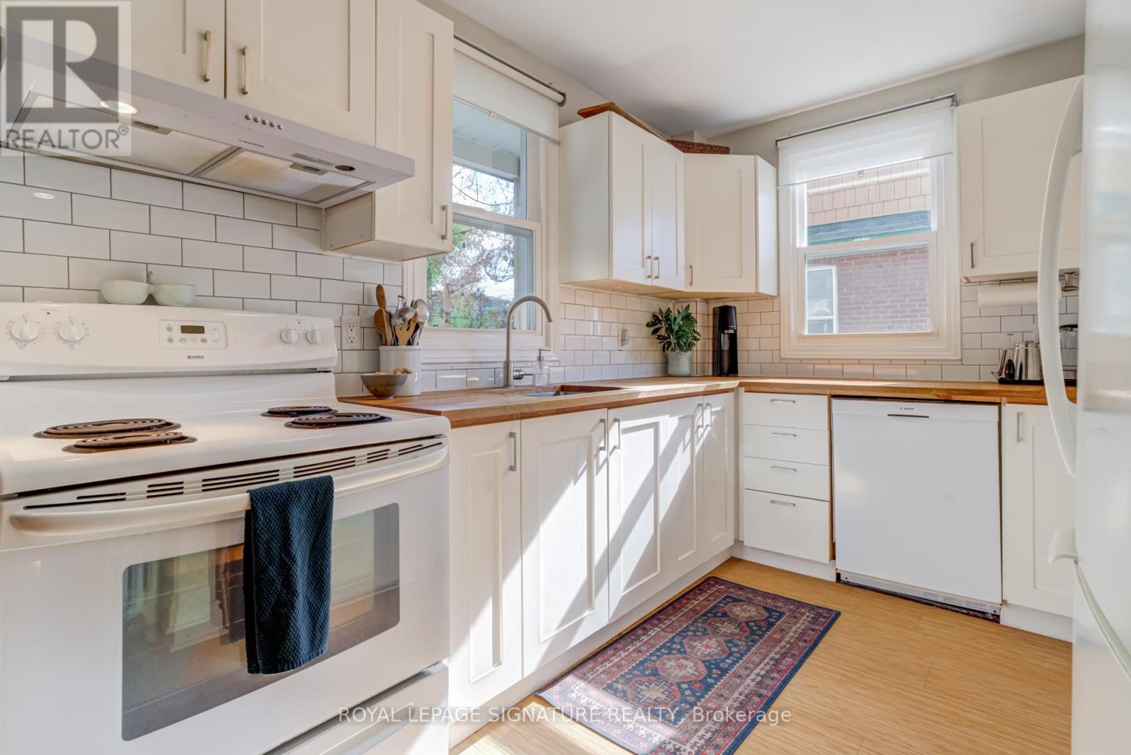 87 Twenty Fourth Street, Toronto, Ontario  M8V 3N7 - Photo 14 - W12475622