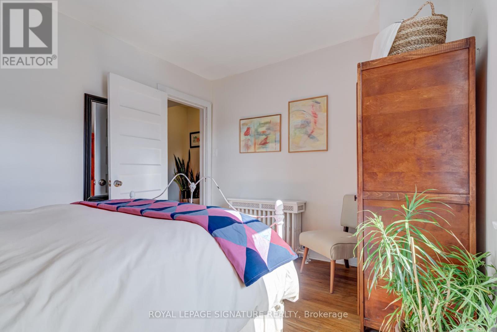 87 Twenty Fourth Street, Toronto, Ontario  M8V 3N7 - Photo 21 - W12475622