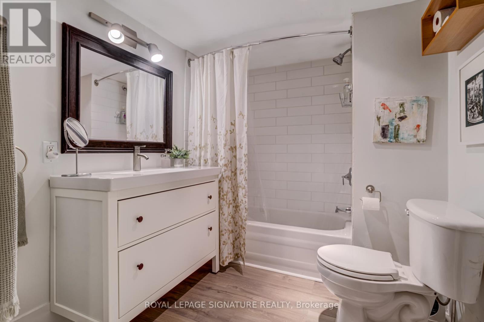 87 Twenty Fourth Street, Toronto, Ontario  M8V 3N7 - Photo 28 - W12475622