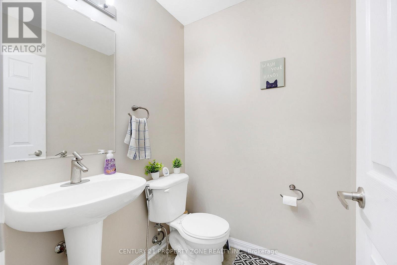 13 Portsdown Road, Brampton, Ontario  L7A 0P8 - Photo 14 - W12475636