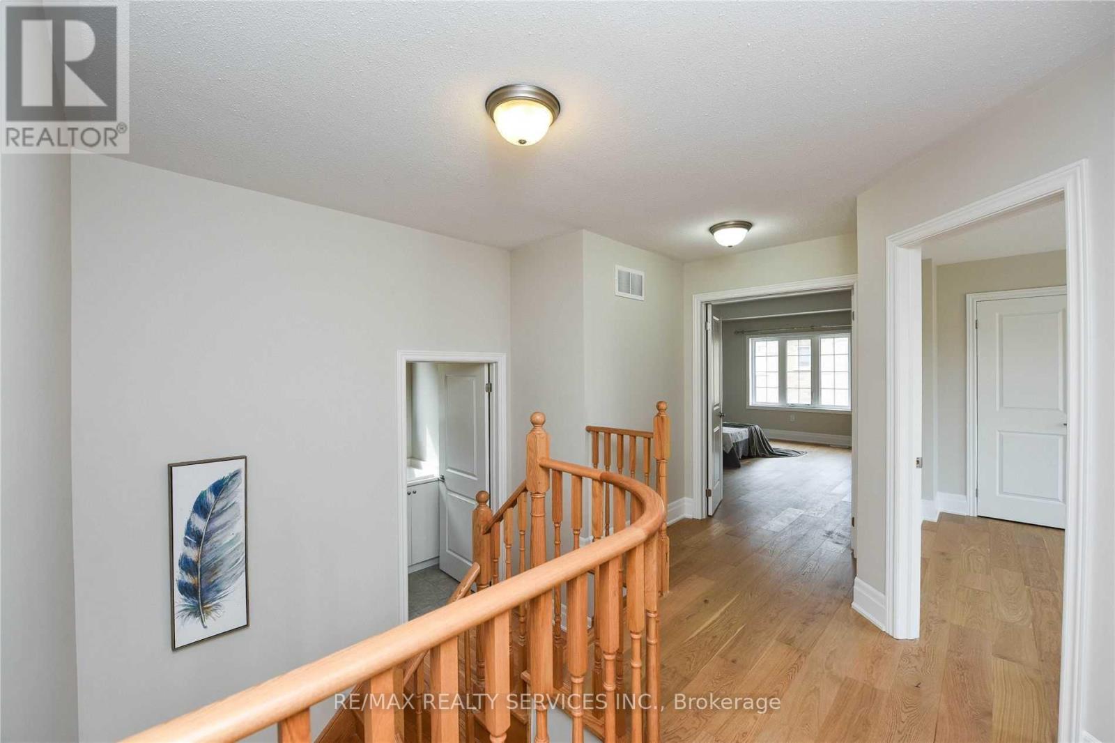 2 Falling Leaf Drive N, Caledon, Ontario  L7C 3Z4 - Photo 21 - W12475653