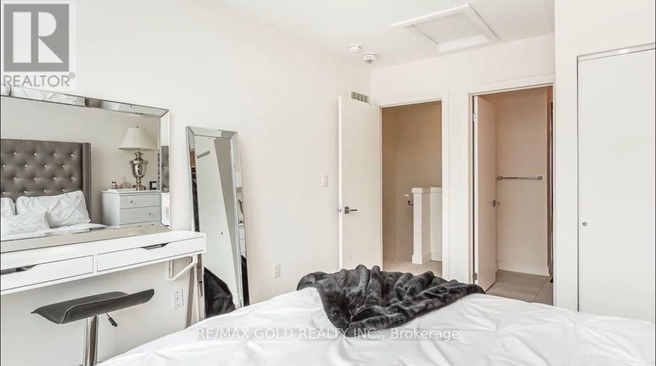 92 - 100 Dufay Road, Brampton, Ontario  L7A 4S3 - Photo 12 - W12475660