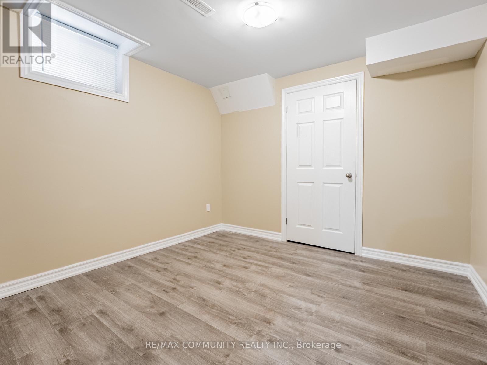 18 Ollie Avenue, Brampton, Ontario  L6X 0M7 - Photo 37 - W12475663
