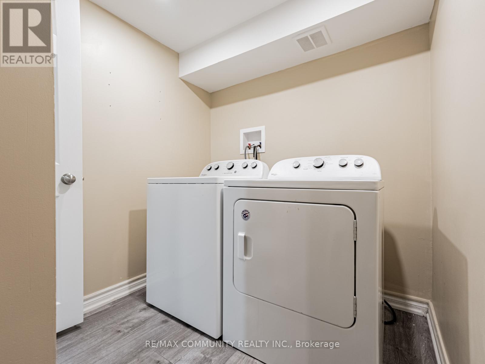 18 Ollie Avenue, Brampton, Ontario  L6X 0M7 - Photo 38 - W12475663