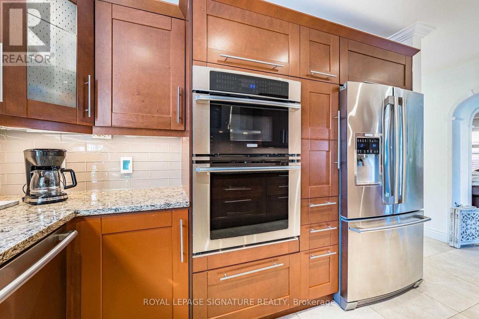 5571 Spangler Drive, Mississauga, Ontario  L5R 3M5 - Photo 22 - W12475678