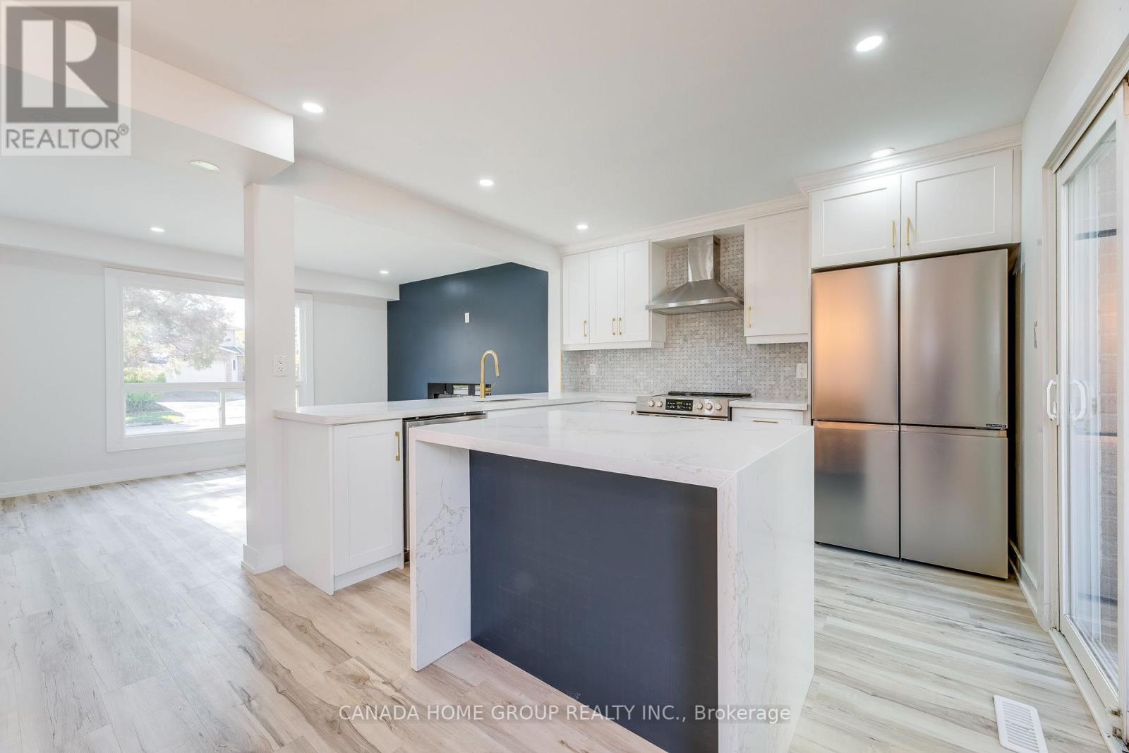 Upper - 6340 Kindree Circle, Mississauga, Ontario  L5N 3C2 - Photo 20 - W12475704