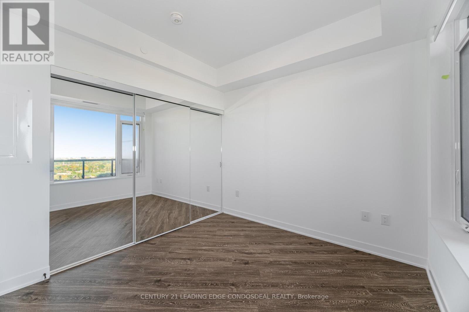 1601 - 2495 Eglinton Avenue W, Mississauga, Ontario  L5M 2V8 - Photo 18 - W12475728