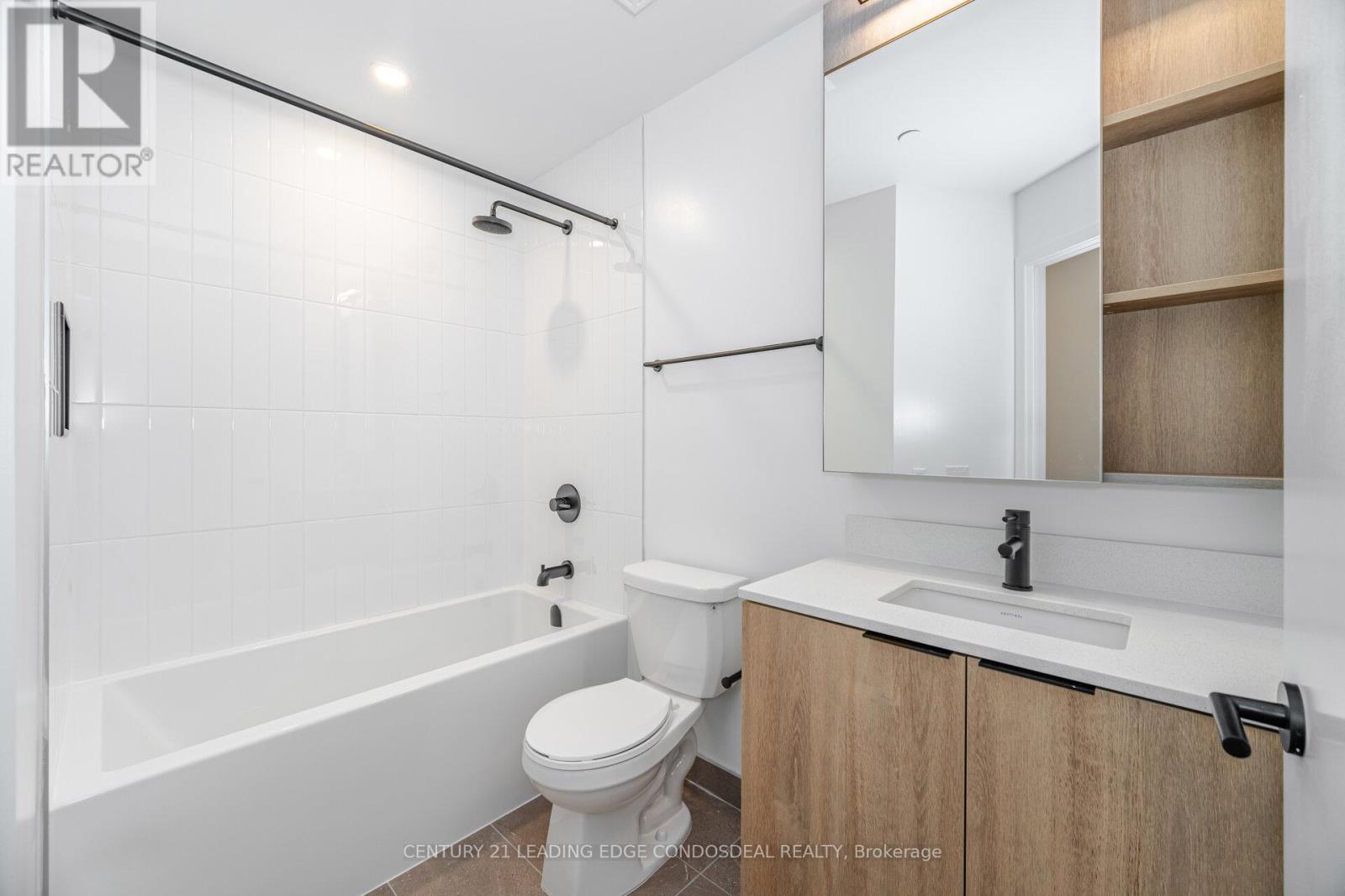 1601 - 2495 Eglinton Avenue W, Mississauga, Ontario  L5M 2V8 - Photo 20 - W12475728