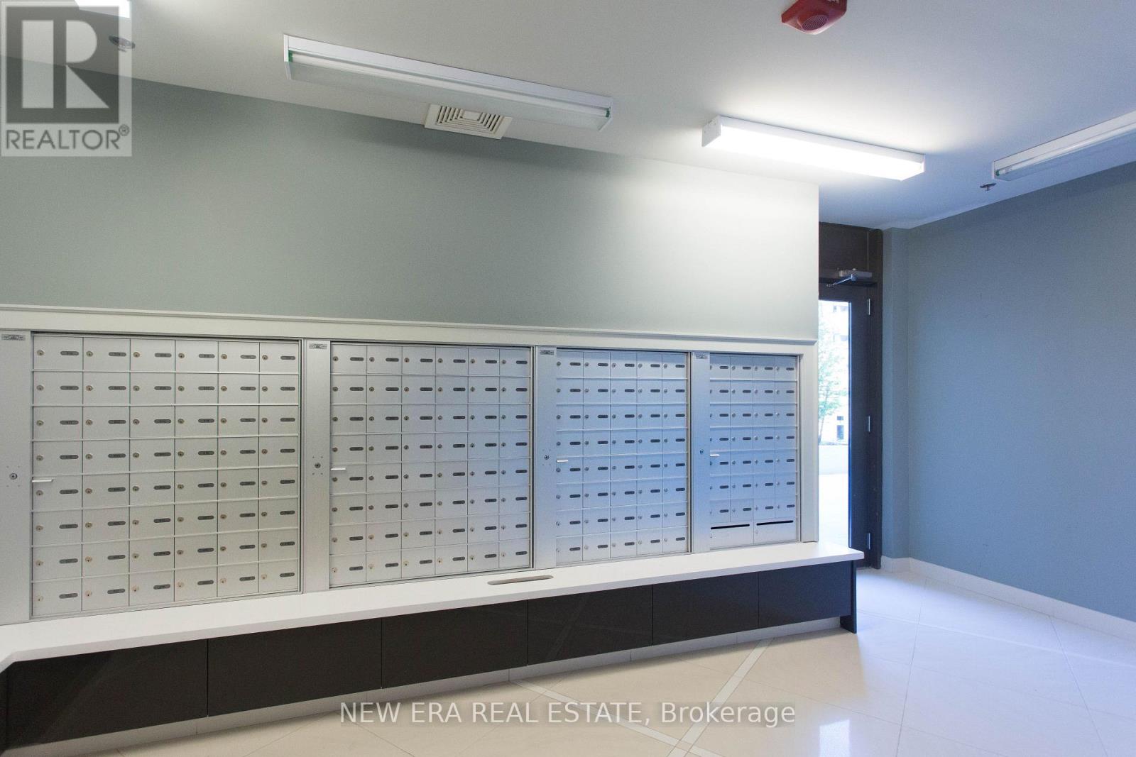 204 - 80 Esther Lorrie Drive, Toronto, Ontario  M9W 0C6 - Photo 19 - W12475759