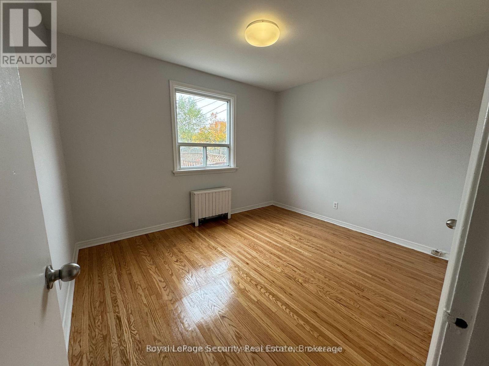 MAIN 1 - 56 LEDUC DRIVE, Toronto, Ontario
