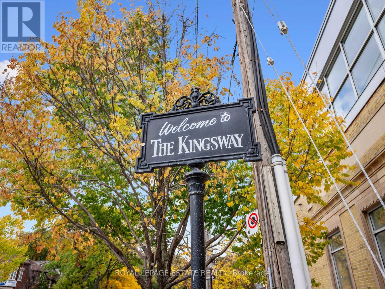 40 Bell Manor Drive, Toronto, Ontario  M8Y 0A4 - Photo 35 - W12475767