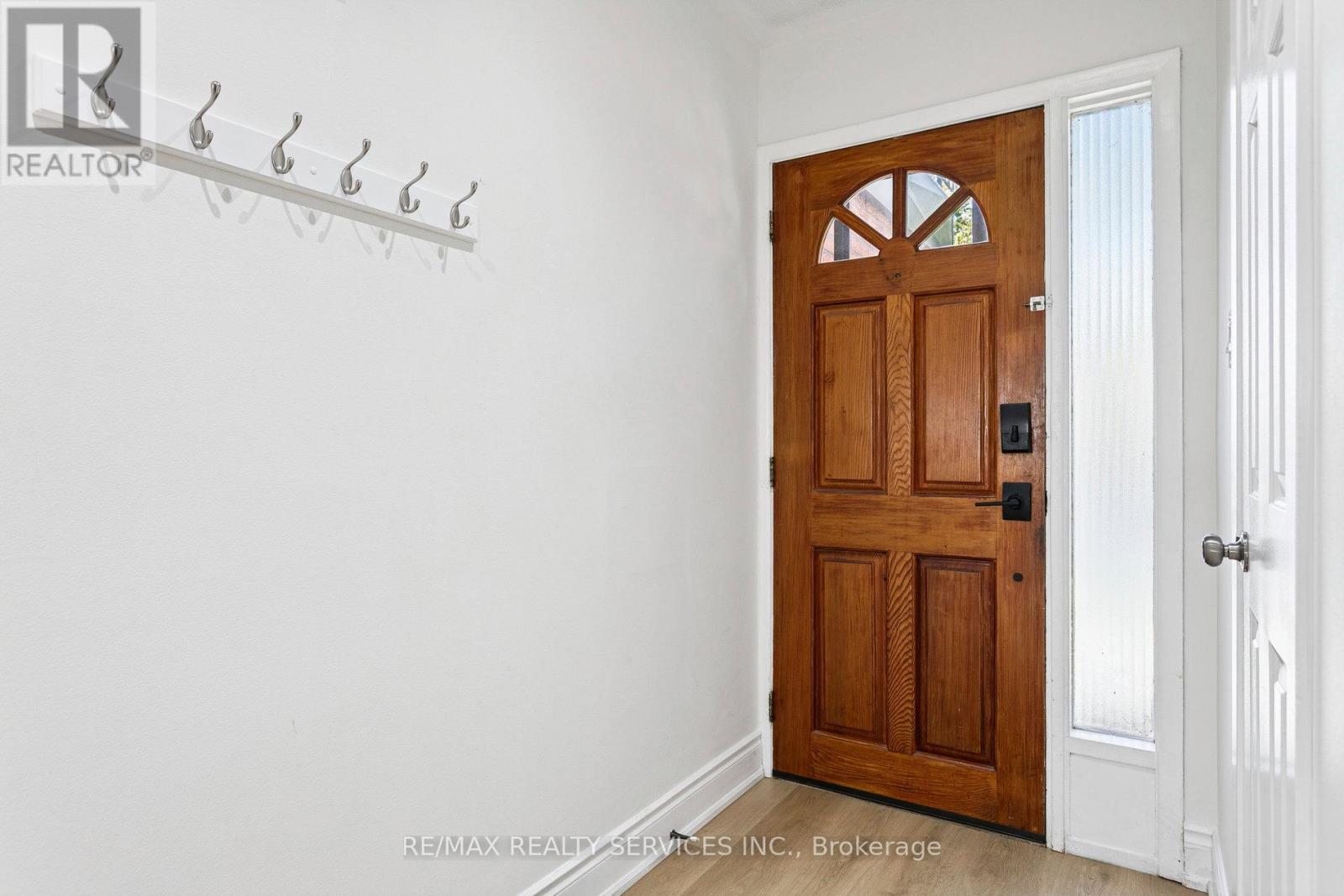 27 - 3395 Cliff Road N, Mississauga, Ontario  L5A 3M7 - Photo 4 - W12475771