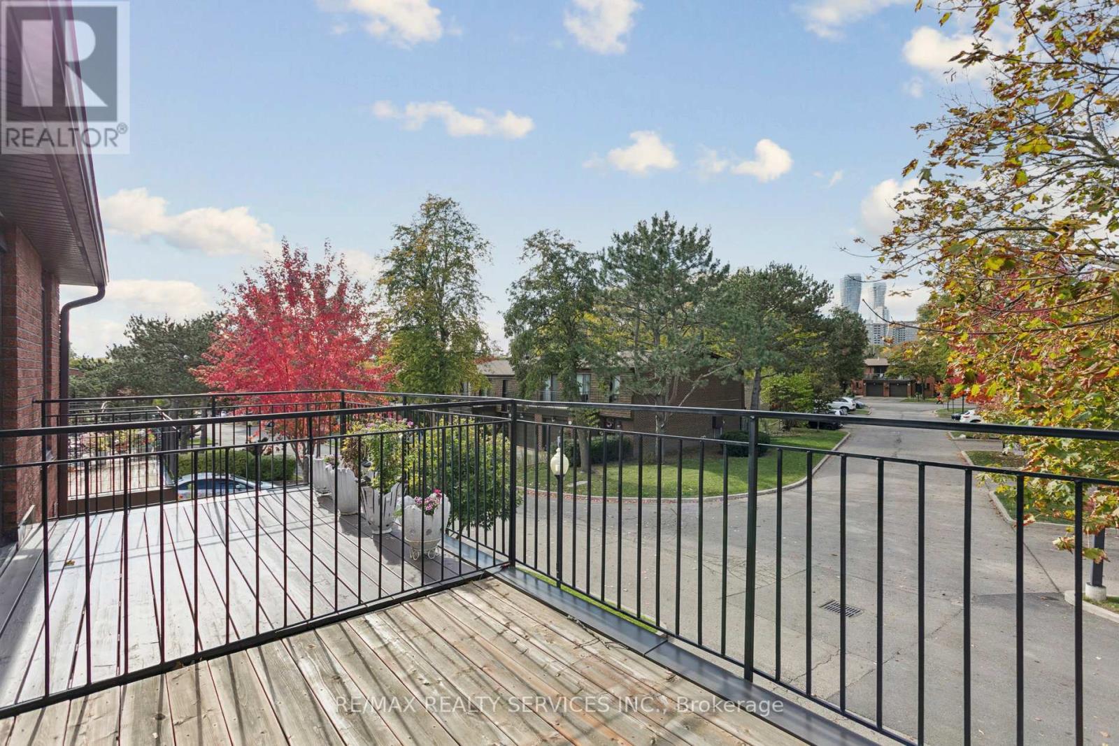 27 - 3395 Cliff Road N, Mississauga, Ontario  L5A 3M7 - Photo 43 - W12475771