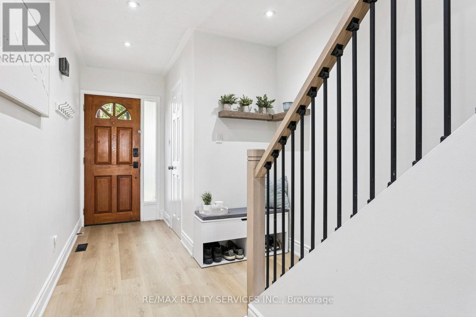 27 - 3395 Cliff Road N, Mississauga, Ontario  L5A 3M7 - Photo 5 - W12475771
