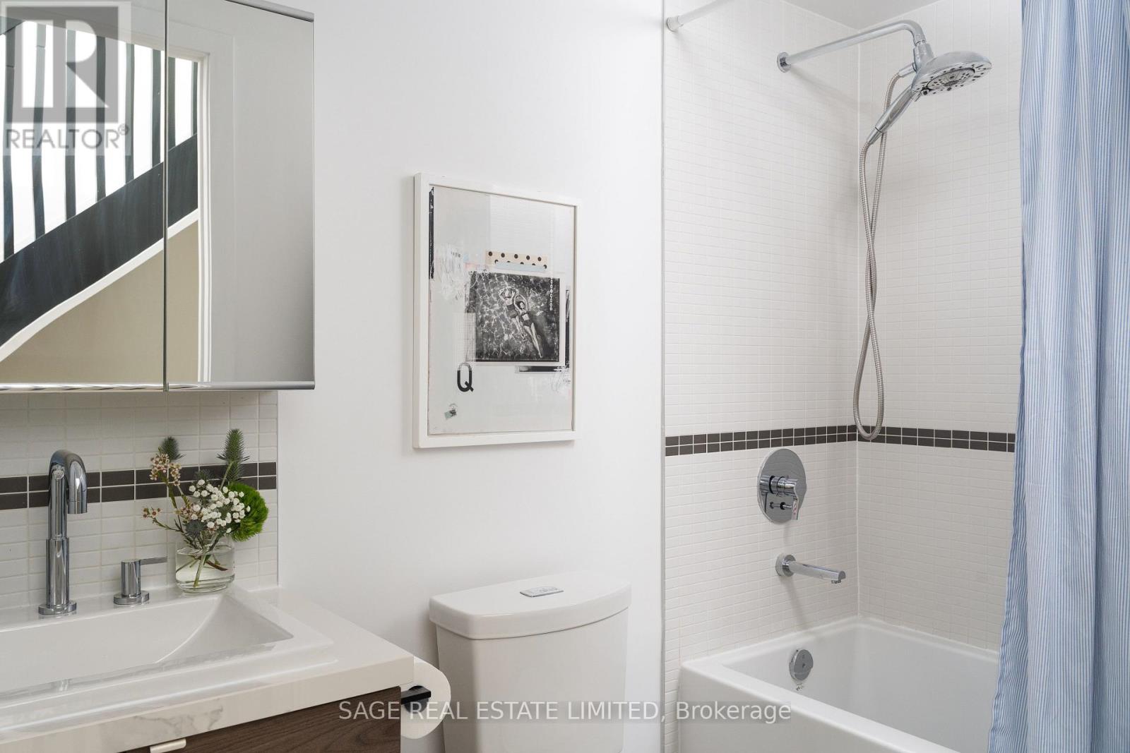 321 - 35 Wabash Avenue, Toronto, Ontario  M6R 0A9 - Photo 26 - W12475805