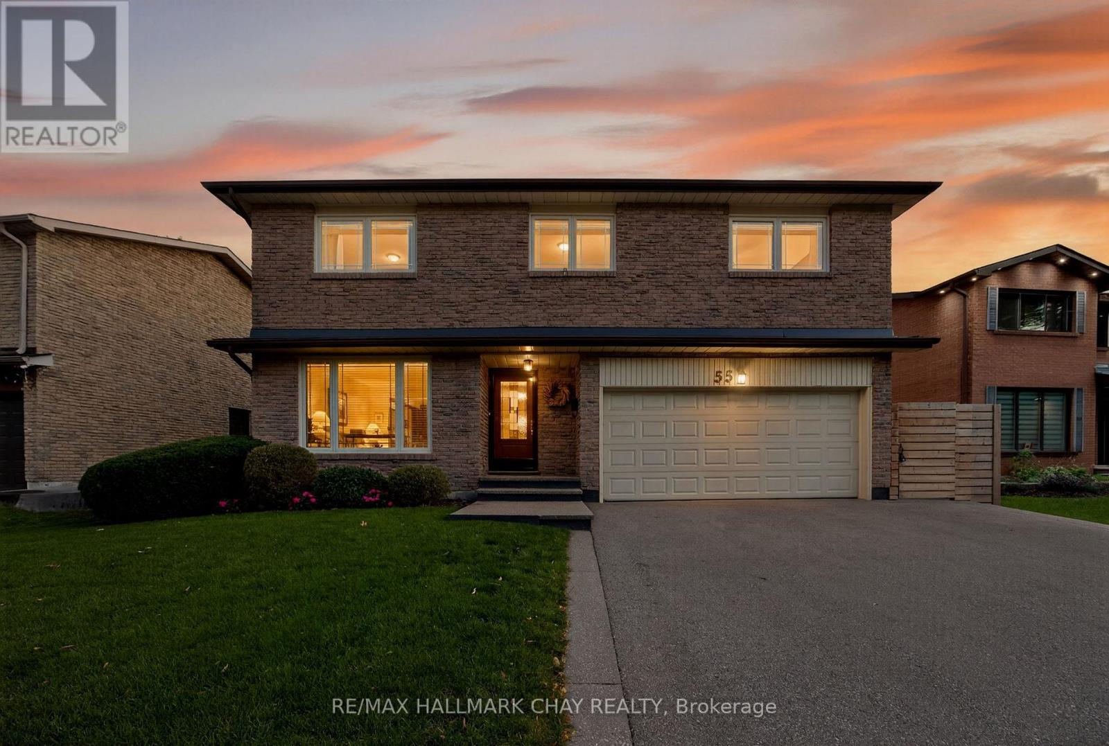 55 MASSEY STREET, Brampton, Ontario
