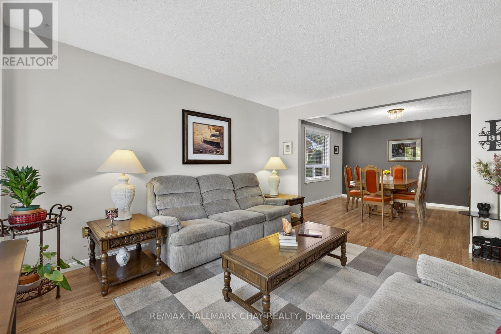 55 Massey Street, Brampton, Ontario  L6S 2V8 - Photo 14 - W12475848