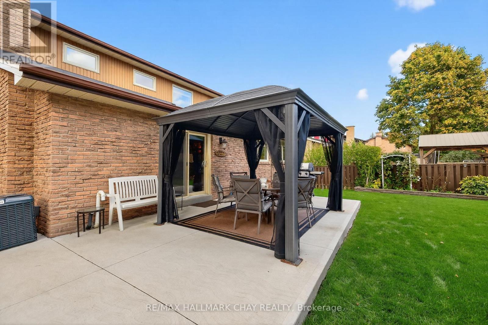 55 Massey Street, Brampton, Ontario  L6S 2V8 - Photo 40 - W12475848